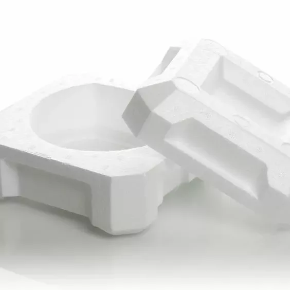 Fraisage de la mousse de polystyrène